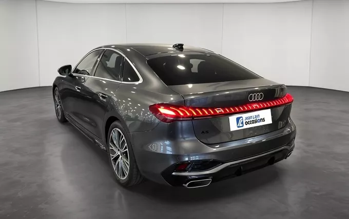 AUDI A5 TFSI 150 ch S tronic 7 S line extérieur trois quart arrière gauche 2133062