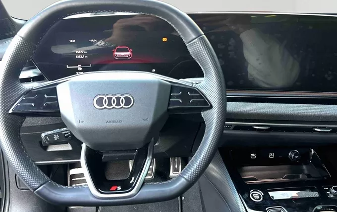 AUDI A5 TFSI 150 ch S tronic 7 S line photo 12 2133062
