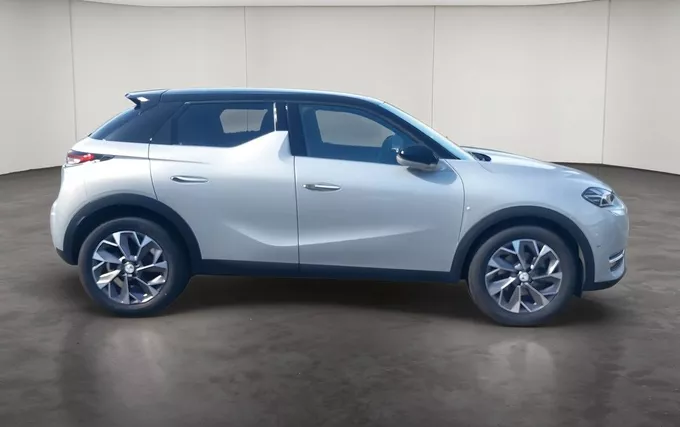DS DS3 Crossback E-Tense Rivoli extérieur côté droit 946412