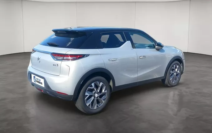 DS DS3 Crossback E-Tense Rivoli extérieur trois quart arrière droit 946412