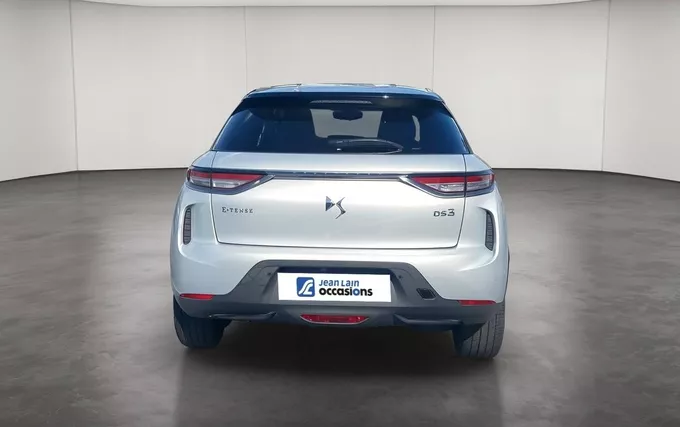 DS DS3 Crossback E-Tense Rivoli extérieur arrière 946412
