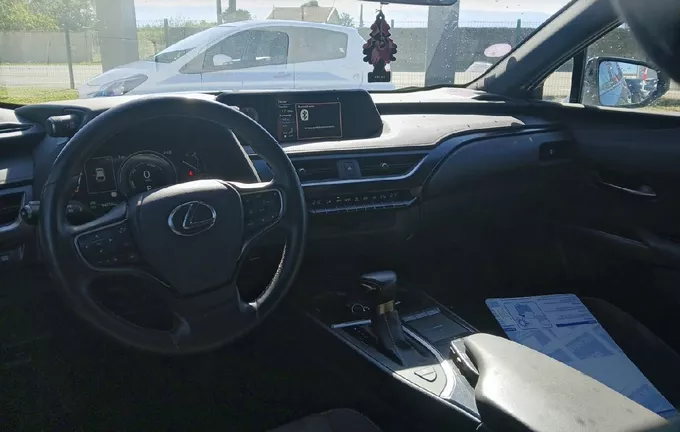 LEXUS UX 250h 2WD Premium Edition photo 11 1103340