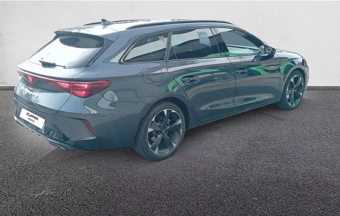 CUPRA LEON Sportstourer 1.5 eTSI Hybrid 150 ch DSG7 V extérieur avant 0421