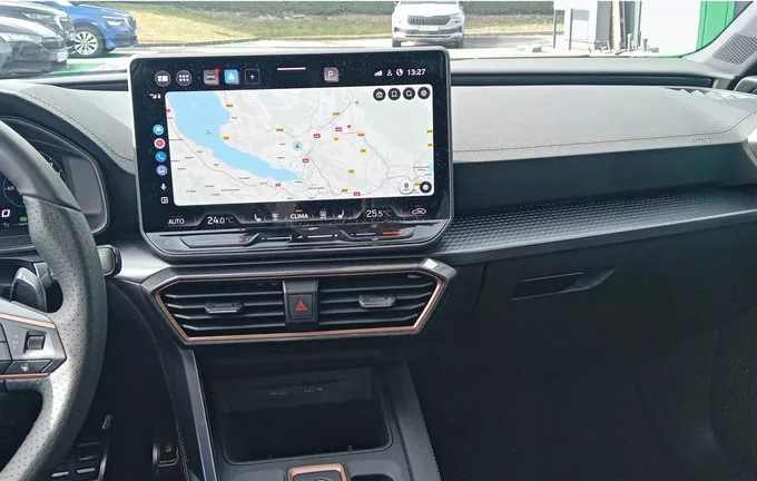 CUPRA LEON Sportstourer 1.5 eTSI Hybrid 150 ch DSG7 V photo 15 0421