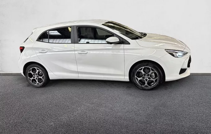 MG MG3 1.5 L Hybrid+ 195 ch Luxury extérieur côté droit 601293