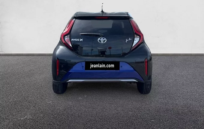 TOYOTA AYGO X 1.0 VVT-i 72 S-CVT Collection extérieur arrière 42593