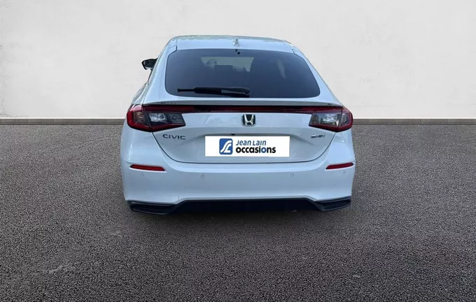HONDA CIVIC e:HEV 2.0 i-MMD Executive extérieur arrière 13940