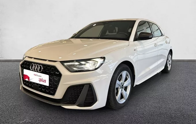 AUDI A1 Sportback 30 TFSI 110 ch BVM6 S Line extérieur trois quart avant gauche 2129953