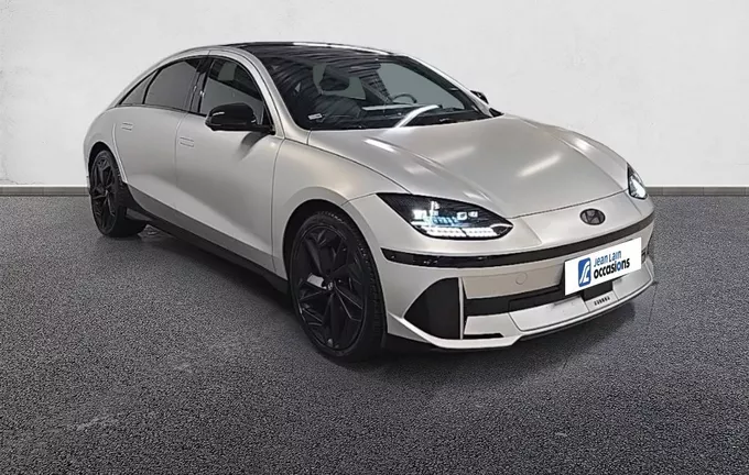 HYUNDAI IONIQ 6 77 kWh HTRAC - 325 ch First Edition extérieur trois quart avant droit 13685
