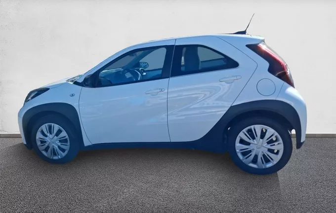 TOYOTA AYGO X 1.0 VVT-i 72 S-CVT Dynamic extérieur trois quart avant gauche 1103443