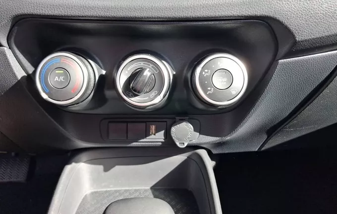 TOYOTA AYGO X 1.0 VVT-i 72 S-CVT Dynamic photo 14 1103443
