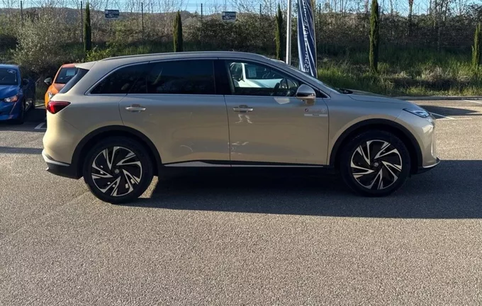 MG MGS6 EV MGS6 EV Luxury photo 22 7869