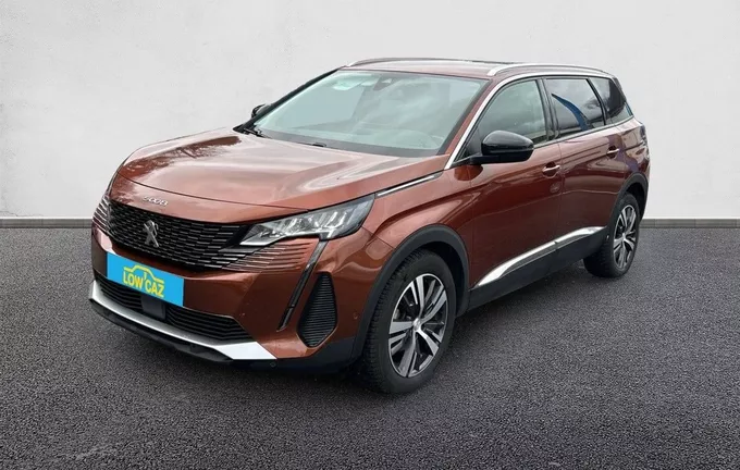 PEUGEOT 5008 BlueHDi 130ch S&S EAT8 Allure extérieur trois quart avant gauche 3013821