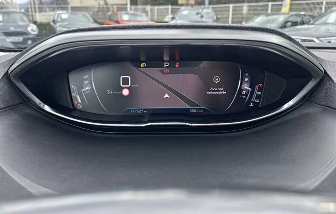 PEUGEOT 5008 BlueHDi 130ch S&S EAT8 Allure photo 16 3013821