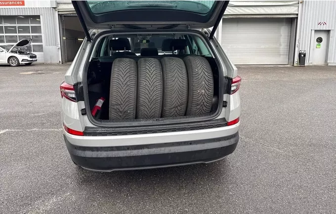 SKODA KODIAQ 2.0 TDI 150 SCR DSG7 4x4 5pl Business photo 14 2128250