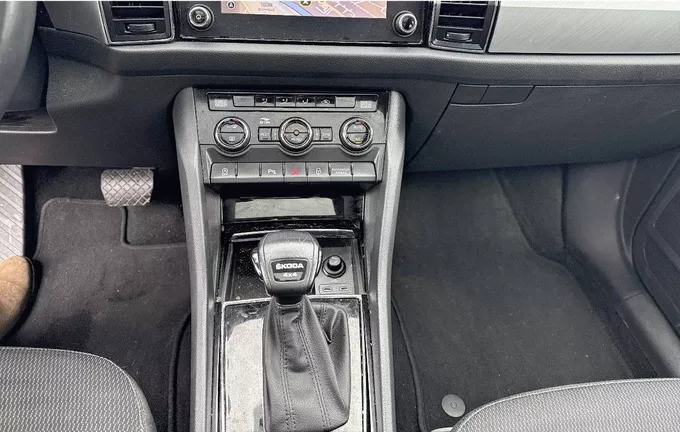 SKODA KODIAQ 2.0 TDI 150 SCR DSG7 4x4 5pl Business photo 16 2128250