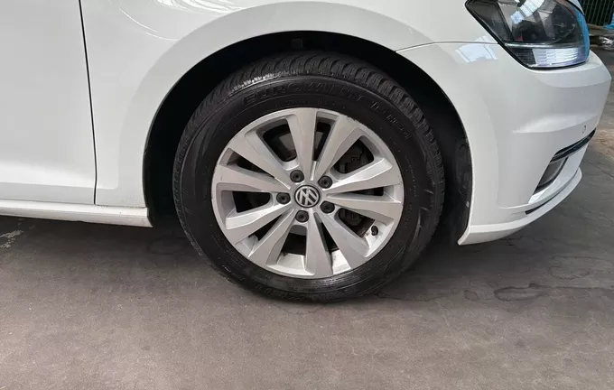 VOLKSWAGEN GOLF 1.4 TSI 125 Confortline photo 9 2126734