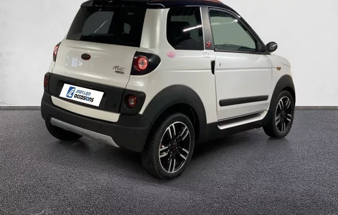 MICROCAR MGO x extérieur trois quart arrière droit 2128116