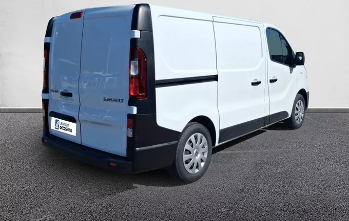RENAULT TRAFIC FGN L1H1 1000 KG DCI 120 GRAND CONFORT extérieur trois quart arrière droit 106234