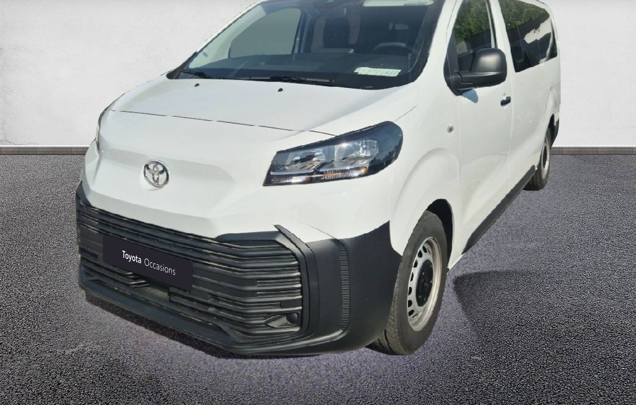 TOYOTA PROACE
