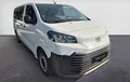 Miniature TOYOTA PROACE Combi Long 2.0L 140 D-4D extérieur trois quart avant droit 1103595
