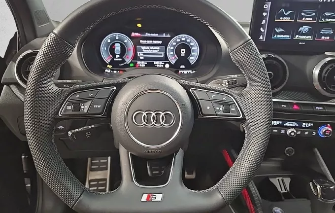 AUDI Q2 35 TDI 150 S tronic 7 S line Plus photo 19 2126725