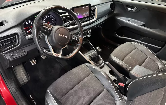 KIA STONIC 1.0 T-GDi 120 ch MHEV BVM6 GT Line photo 11 2129700