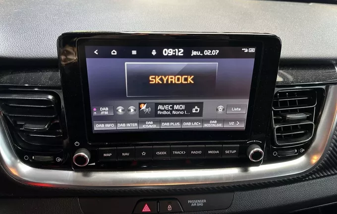 KIA STONIC 1.0 T-GDi 120 ch MHEV BVM6 GT Line photo 16 2129700
