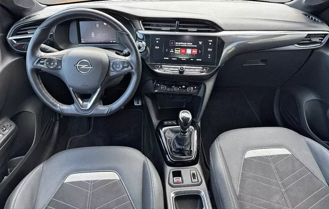 OPEL CORSA 1.2 Turbo 100 ch BVM6 GS extérieur côté gauche 945543