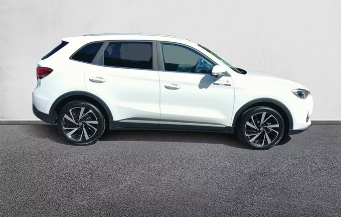 MG ZS 1.5 L Hybrid+ 197 ch Luxury extérieur côté droit 8512