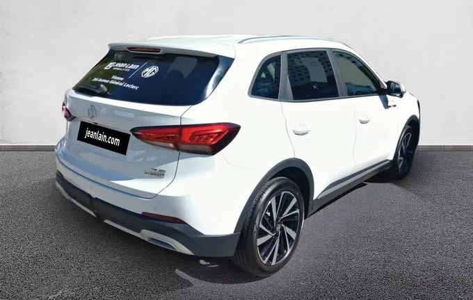 MG ZS 1.5 L Hybrid+ 197 ch Luxury extérieur trois quart arrière droit 8512