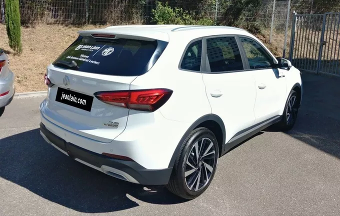 MG ZS 1.5 L Hybrid+ 197 ch Luxury photo 23 8512
