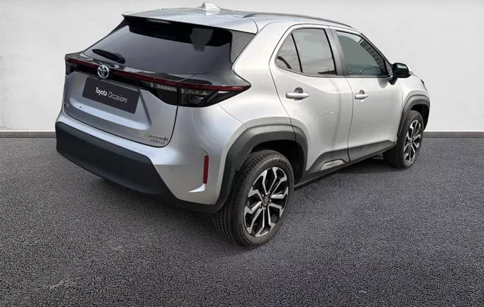 TOYOTA YARIS CROSS Hybride 116h AWD-i Design extérieur trois quart arrière droit 1103912