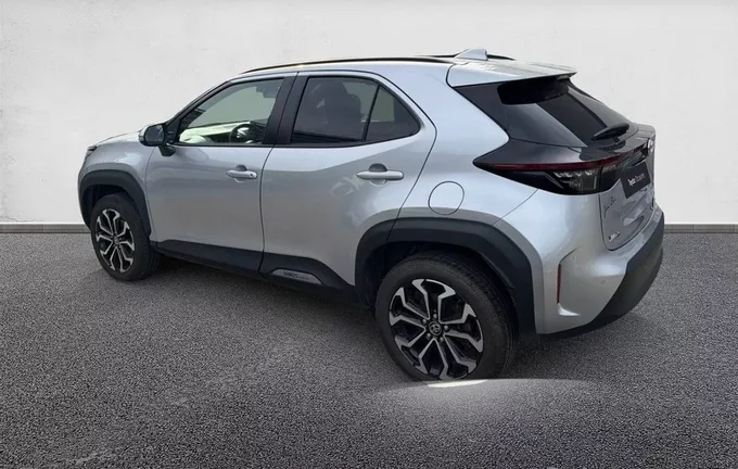 TOYOTA YARIS CROSS Hybride 116h AWD-i Design extérieur trois quart arrière gauche 1103912