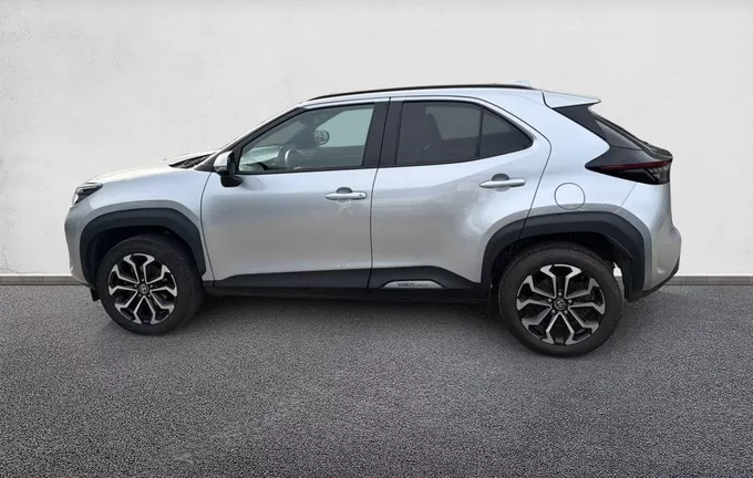 TOYOTA YARIS CROSS Hybride 116h AWD-i Design extérieur côté gauche 1103912