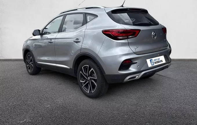 MG ZS 1.0L T-GDI 111ch 2WD Luxury extérieur trois quart arrière gauche 601072
