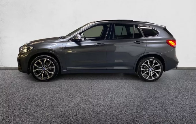 BMW X1 xDrive 25e 220 ch BVA6 M Sport extérieur côté gauche 2126264