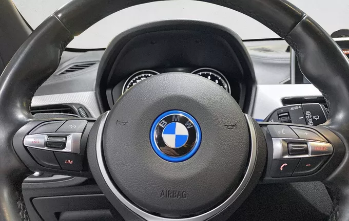 BMW X1 xDrive 25e 220 ch BVA6 M Sport photo 12 2126264
