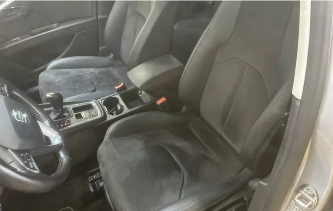 SEAT LEON 2.0 TSI 190 Start/Stop DSG7 Xcellence extérieur trois quart arrière droit 213537