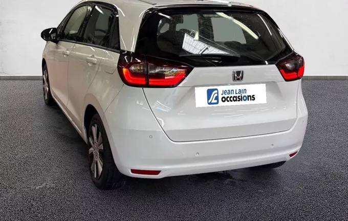 HONDA JAZZ e:HEV 1.5 i-MMD Executive extérieur trois quart arrière gauche 13709