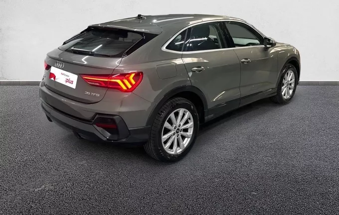 AUDI Q3 Sportback 35 TFSI 150 ch S tronic 7 Design extérieur trois quart arrière droit 2130083