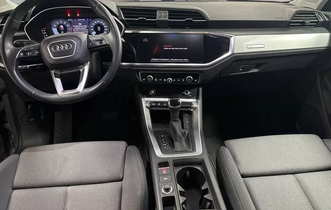 AUDI Q3 Sportback 35 TFSI 150 ch S tronic 7 Design photo 18 2130083