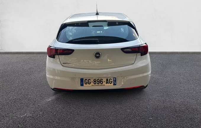 OPEL ASTRA 1.2 Turbo 130 ch BVM6 Elegance Business extérieur trois quart arrière droit 943916