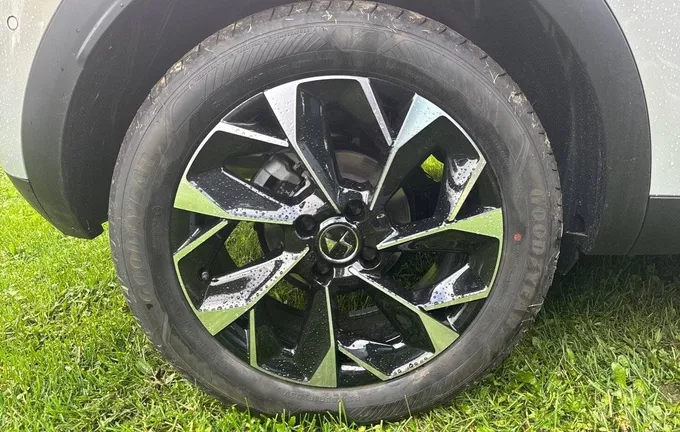DS DS3 DS 3 E-Tense Étoile photo 9 000426
