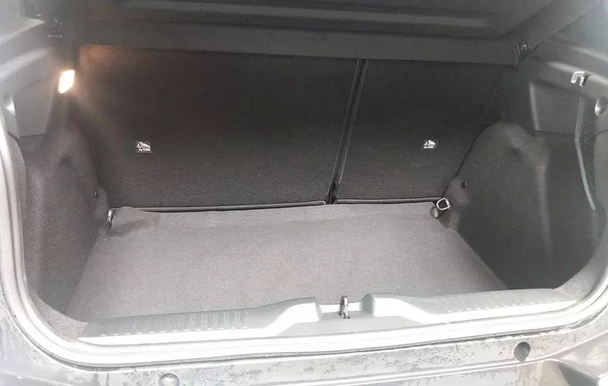 CITROEN C3 Turbo 100 ch Manuelle Plus extérieur arrière 945426