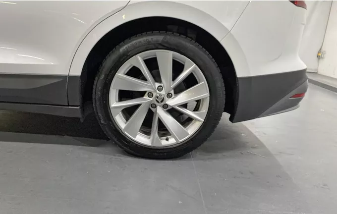 SKODA ENYAQ iV 60 photo 12 2123034