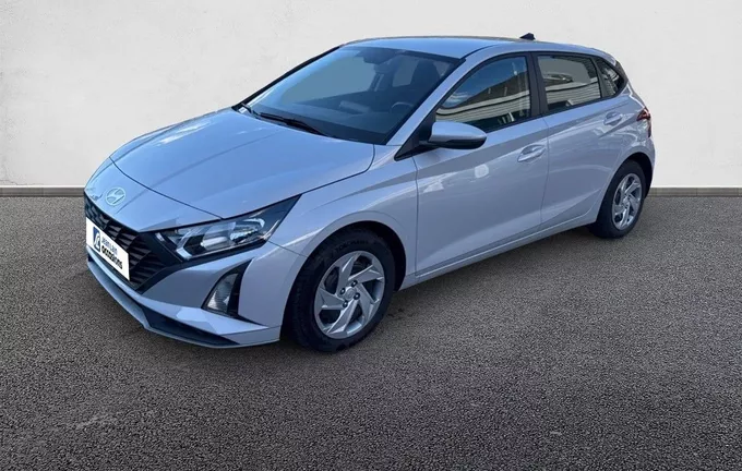 HYUNDAI I20 1.2 79 Initia extérieur trois quart avant gauche 13697