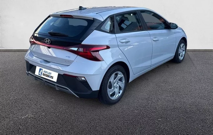HYUNDAI I20 1.2 79 Initia extérieur trois quart arrière droit 13697