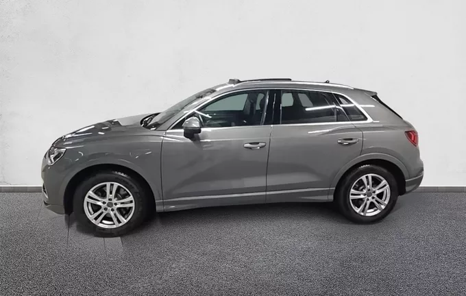 AUDI Q3 40 TFSI 190 ch S tronic 7 Quattro Design Luxe extérieur côté gauche 2126152