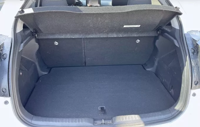 TOYOTA YARIS Hybride 116h Design photo 10 1103406